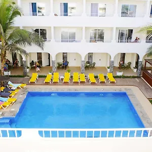 Ouril Pontao Hotell